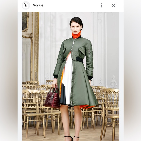 Bomber Jacket - Picture 11 of 12